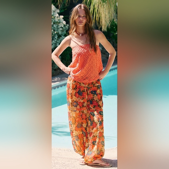 Free People Misty Printed Bubble Pant - Picture 3 of 10